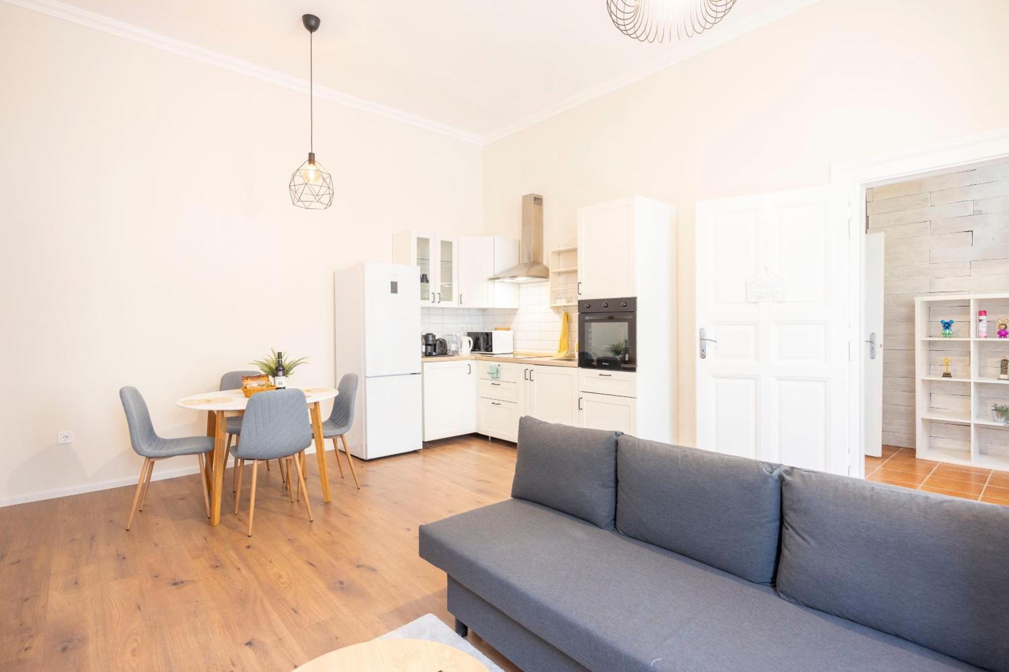 Apartament Lovely By Julia